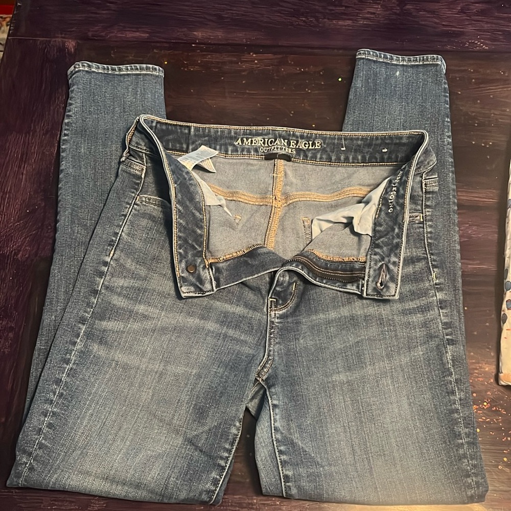 American eagle jeans